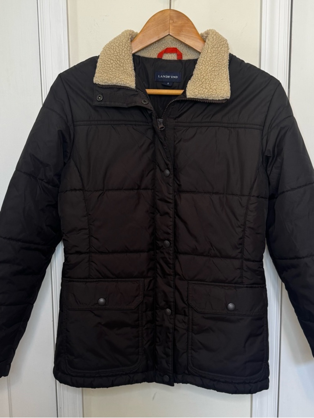 Lands' End Women's Black Quilted Puffer Jacket with Cream Sherpa Collar